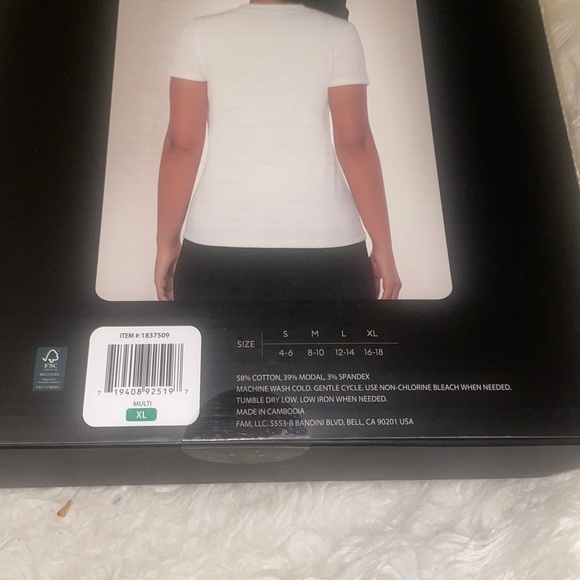 BN Banana Republic Womens 3 pcs Ribbed crew neck T-Shirt Gray, White & Black #XL - Picture 3 of 4